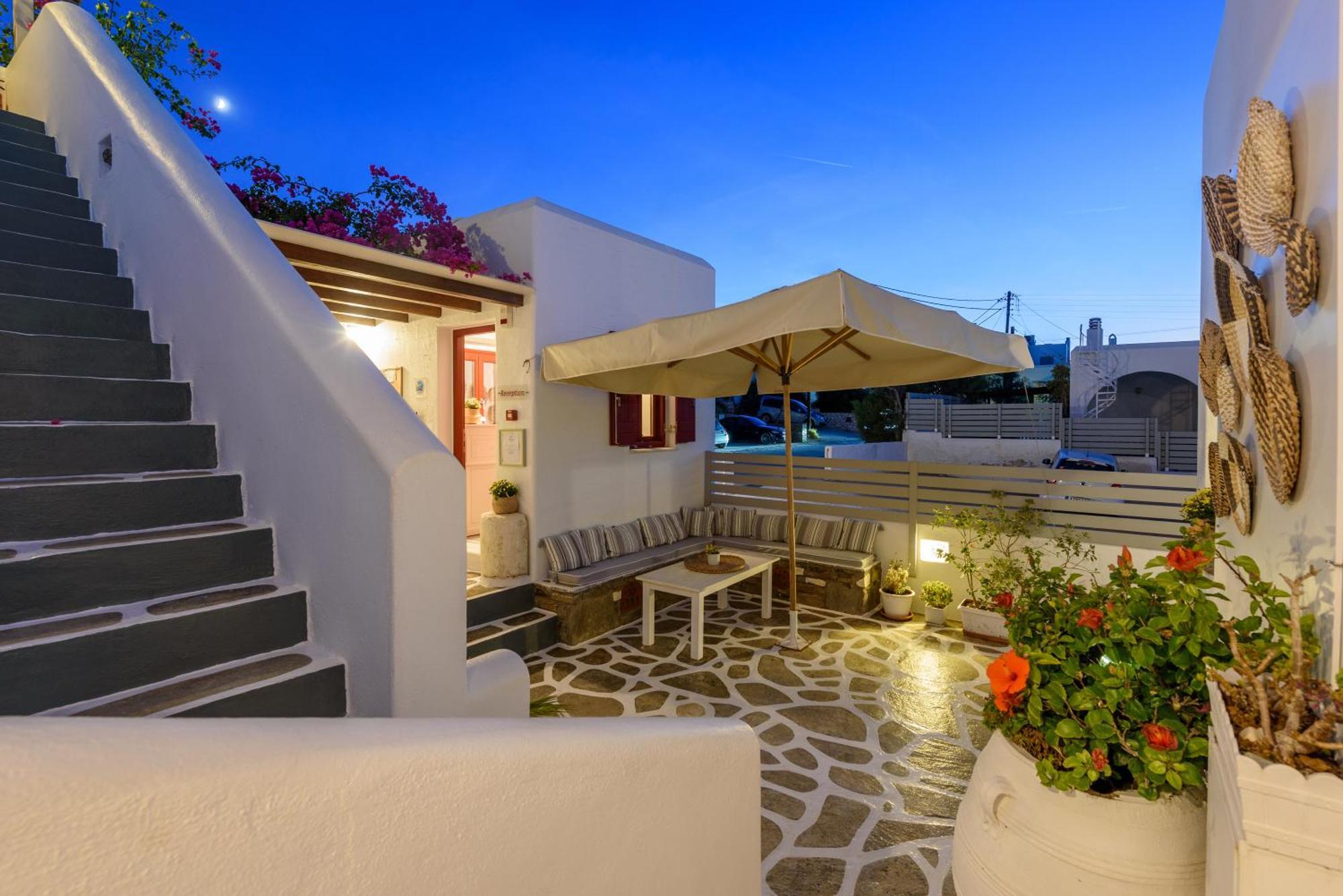 Archipelagos Studios Naousa  Luaran gambar