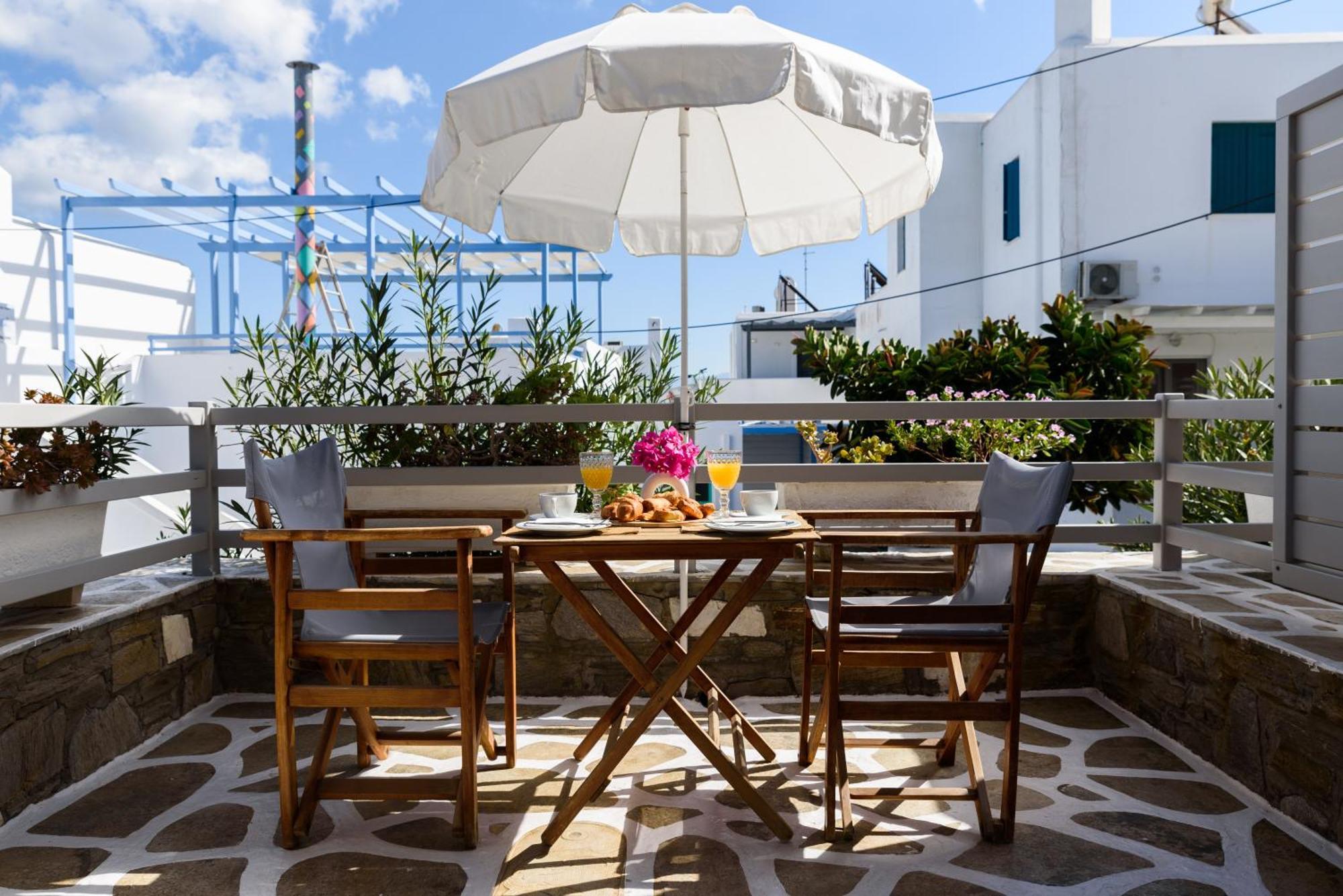 Archipelagos Studios Naousa  Luaran gambar