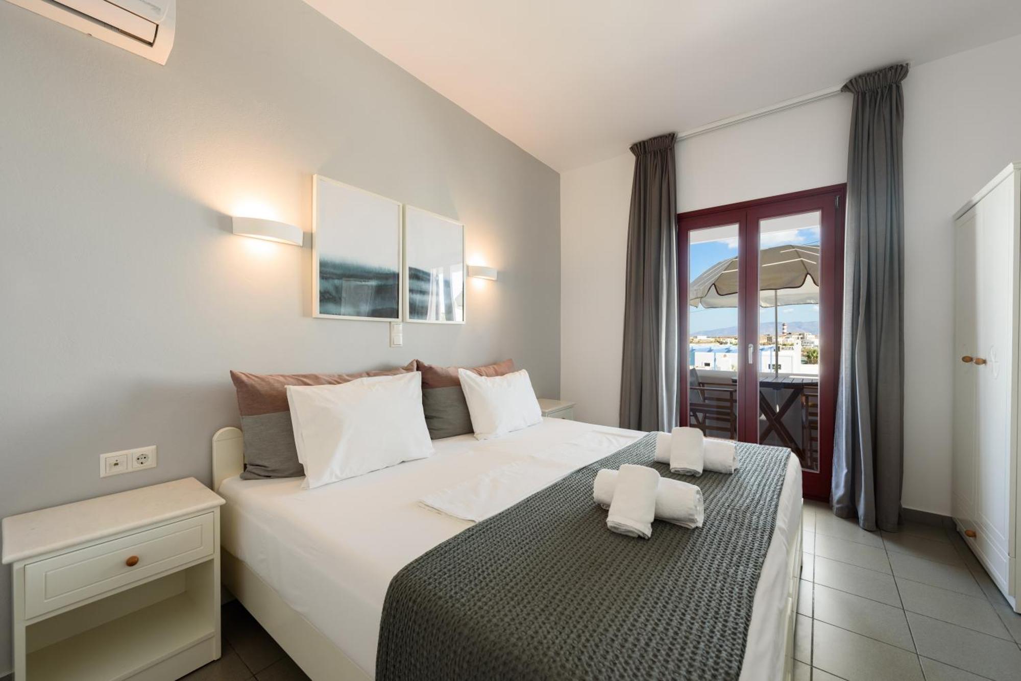 Archipelagos Studios Naousa  Luaran gambar