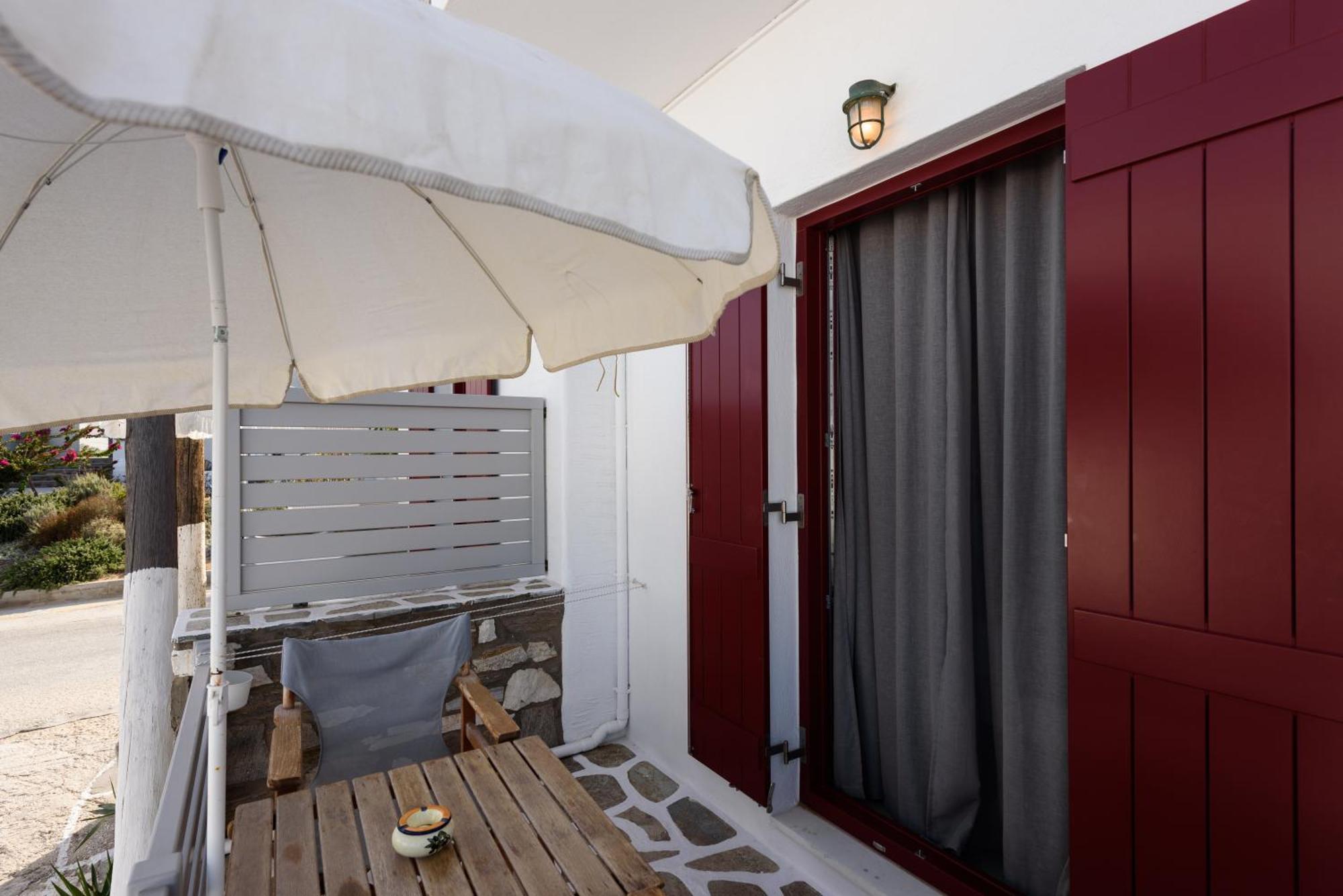 Archipelagos Studios Naousa  Luaran gambar